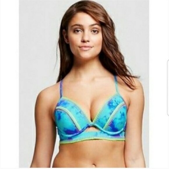 NEW Shade & Shore Bikini Top Size 34C - Picture 1 of 7